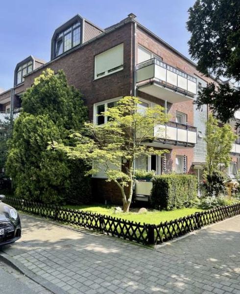 Nähe Schlossgarten: ruhige 4-Zimmer Wohnung